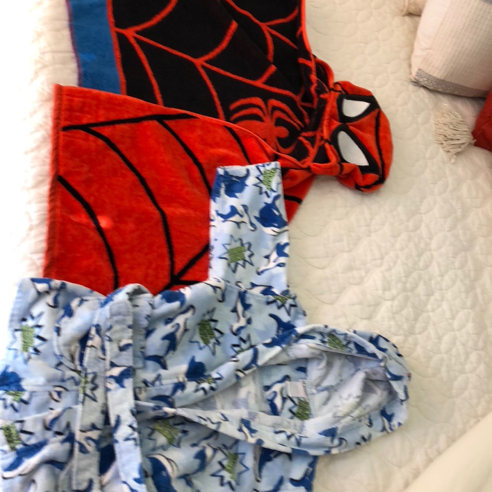 Boys Swim robe/towel size 3-5